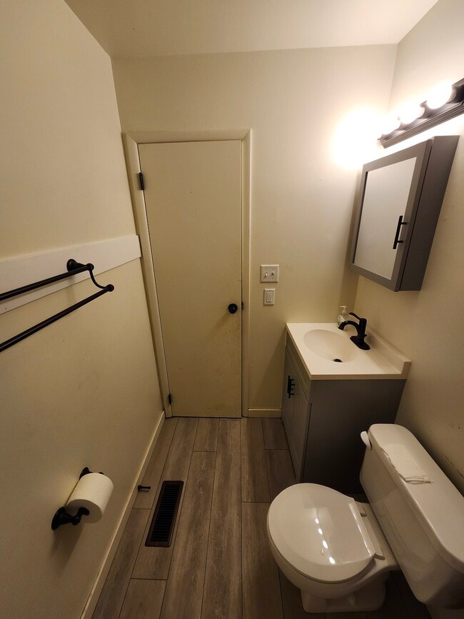 Foto del edificio - 119 Tall Timber Ct