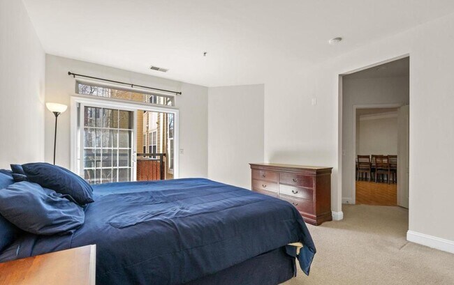 Foto del edificio - 9405 Blackwell Rd