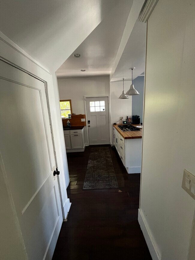 Foto del edificio - 1034 Worden St SE