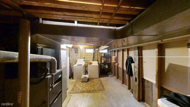 Building Photo - 3 br, 1.5 bath Duplex - 714 Virginia Ave