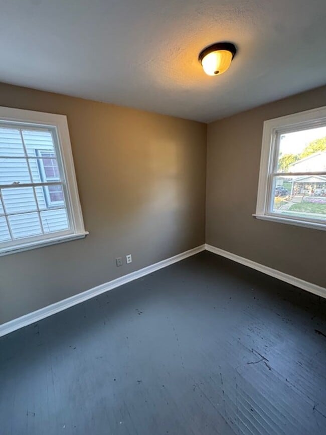 Building Photo - 3719 Gaywood Dr