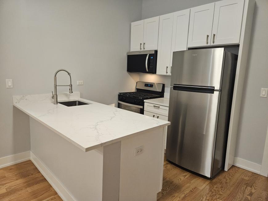 1 bedroom in Chicago IL 60642 - 1 bedroom in Chicago IL 60642