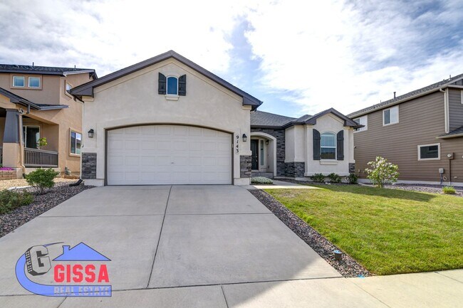 Foto del edificio - Beautiful home with 5 bedrooms, 4 bathroom...