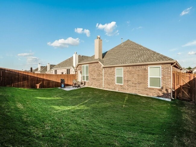 Foto del edificio - 2725 Enchanted Eve Dr