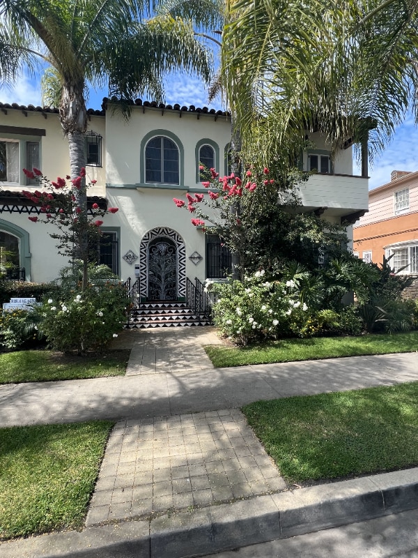 Photo - 325 Cochran Ave (Los Angeles, CA)
