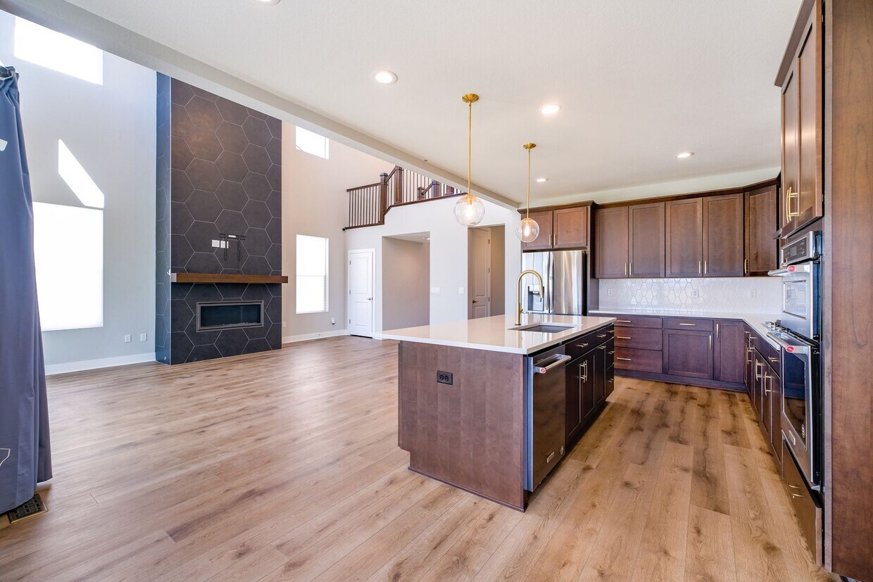 Primary Photo - Stunning 3 Bed 2.5 Bath New Build in Timnath!