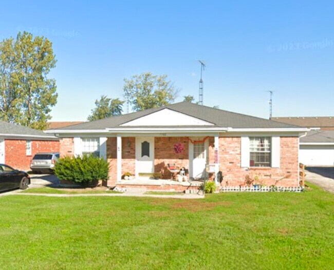 Building Photo - 7302 Lunitas Ln