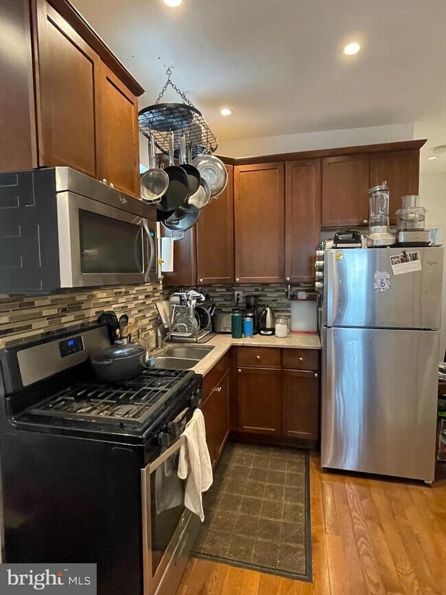 Foto del edificio - 2007 S 18th St