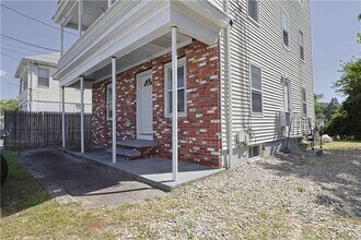 Building Photo - 156 Urban Ave