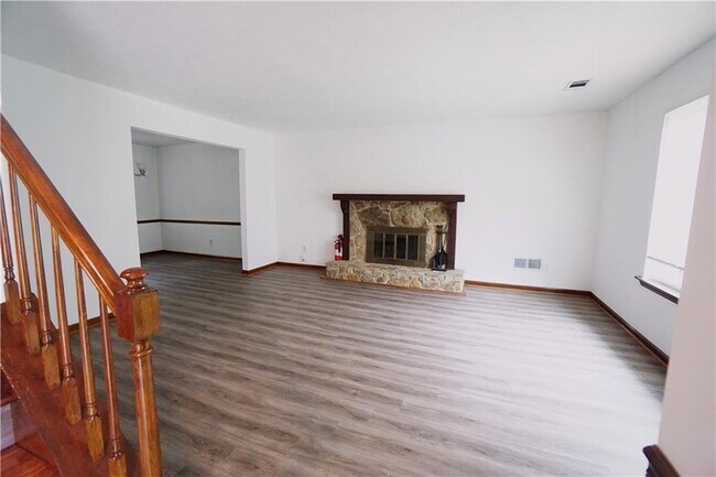 Foto del edificio - 3815 Samia Ct