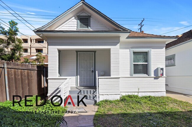 Foto del edificio - Newly Renovated One Bedroom Bungalow with ...