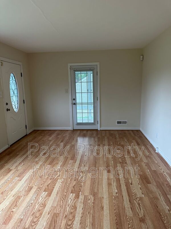 Building Photo - 8514 Wetherly Dr