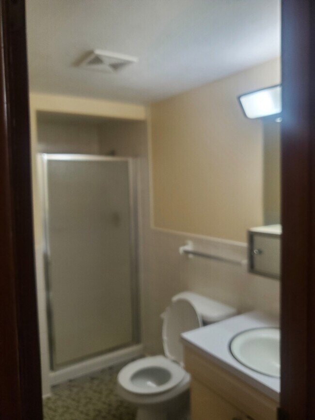 Foto del edificio - 1234 E Elm St