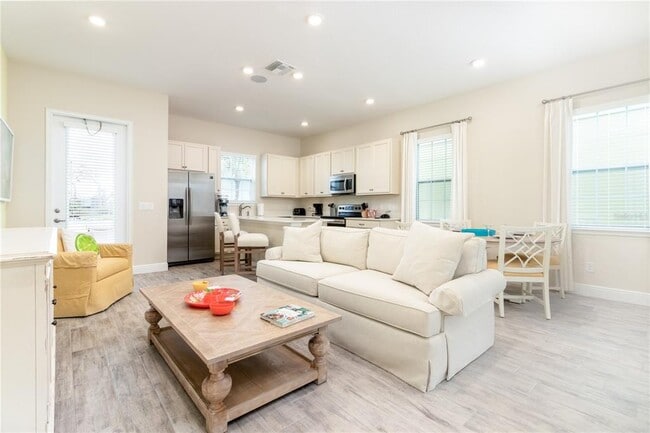 Building Photo - 3079 Key Lime Loop
