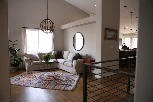 Living Area - 290 Yellowfield Way