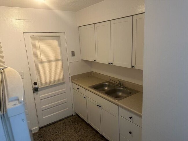 Foto del edificio - Charming 1/2 duplex in the heart of Orlando
