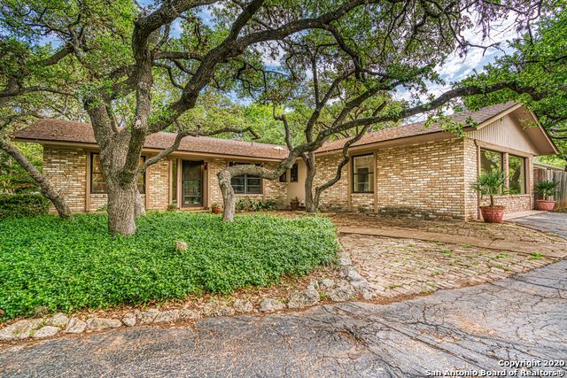 Building Photo - 525 Fleetwood Dr