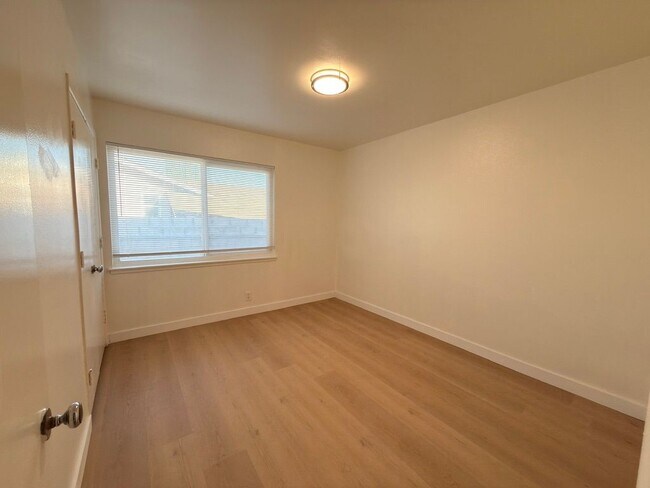 Foto del edificio - 835 W Spruce St