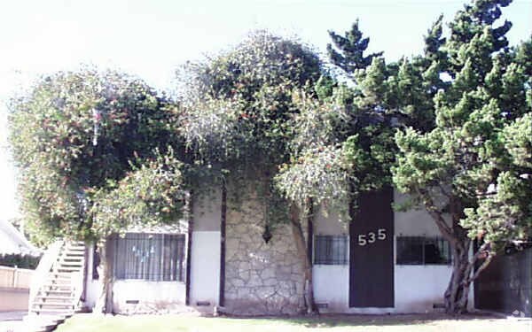 Building Photo - 535 Fischer St