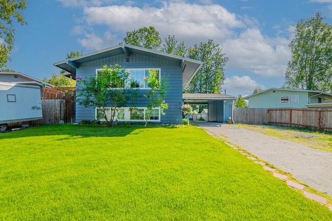 Photo - 4801 Canterbury Way House