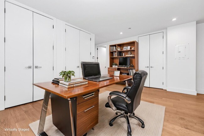 Building Photo - 50 Murray St