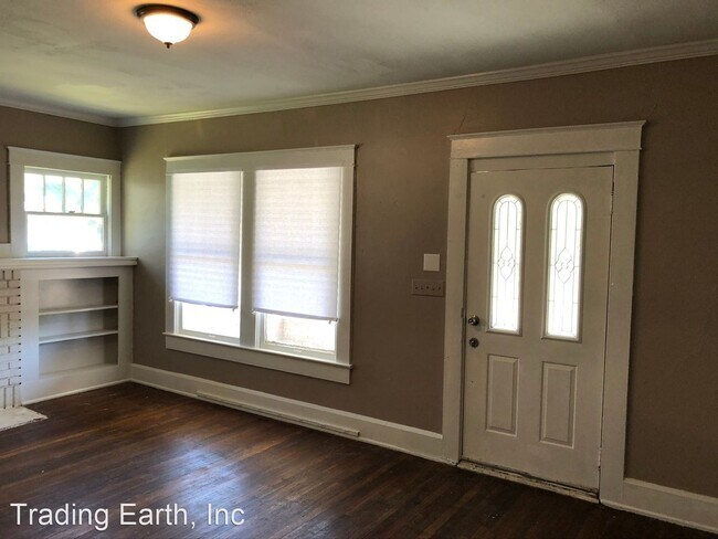 Building Photo - 3 br, 1 bath House - 3106 Border Street