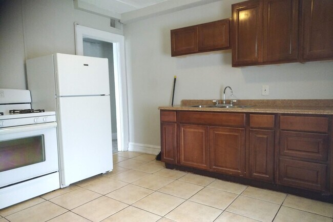 Foto del edificio - 14918 Clifton Blvd