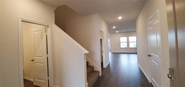 Foto del edificio - 813 Fueller Dr