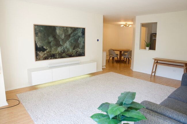 Building Photo - 1450 Sandpebble Dr