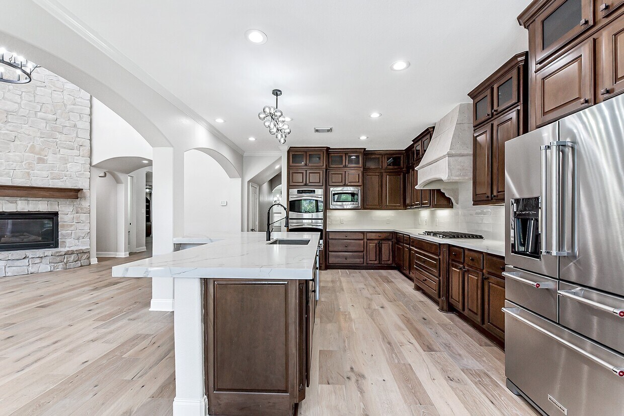 Foto principal - 10126 Springfield Ridge Dr