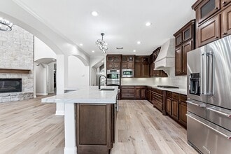 Building Photo - 10126 Springfield Ridge Dr