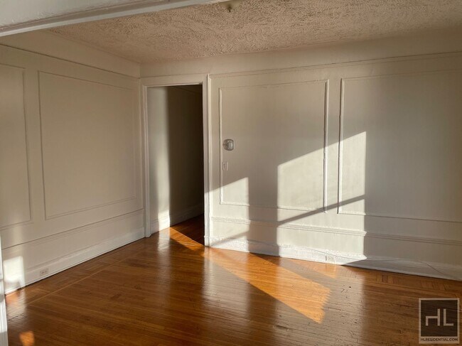 Foto del edificio - HAVEN AVENUE