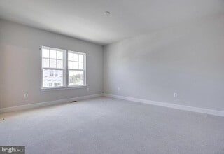 Building Photo - 6051 Camerons Ferry Dr