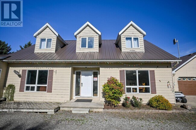 Photo du bâtiment - 20061 Willoughby Rd