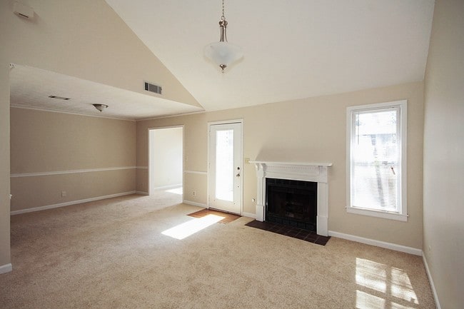 Foto del edificio - 1543 Planters Ridge Ln