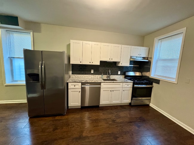 Photo - 200 N Rose St Townhome