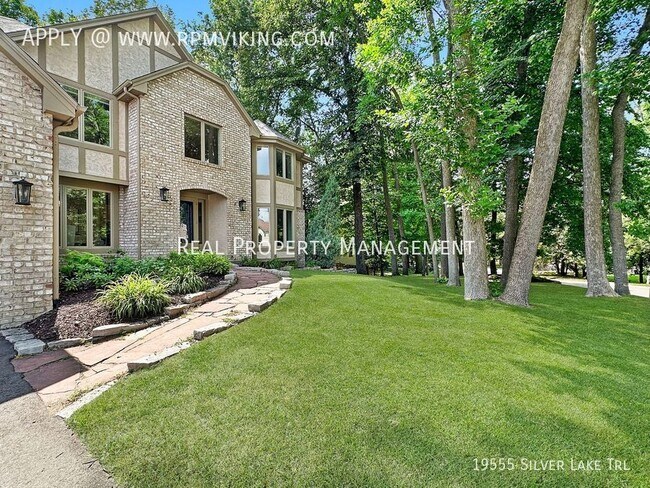 Foto del edificio - 5bd 5ba Home - Flexible Terms