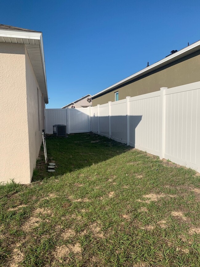 Building Photo - 224 Hamlet Rd