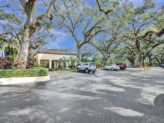 Foto del edificio - 9451 Live Oak Pl