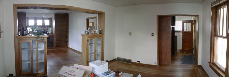 Living room with hardwood floors - 408 E Clark St