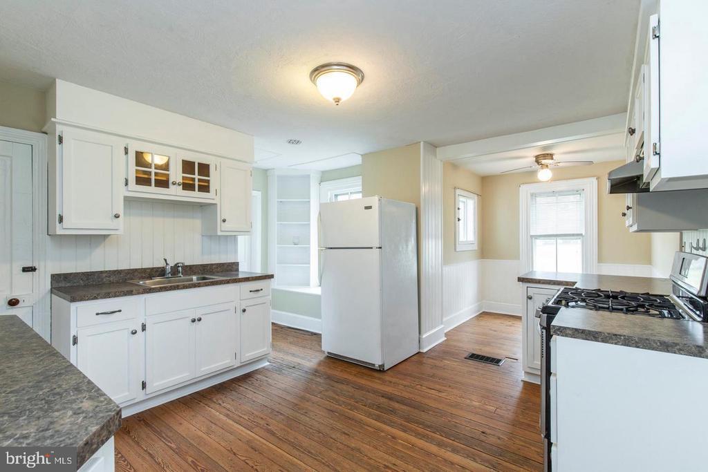 Foto principal - 905 Conner Rd
