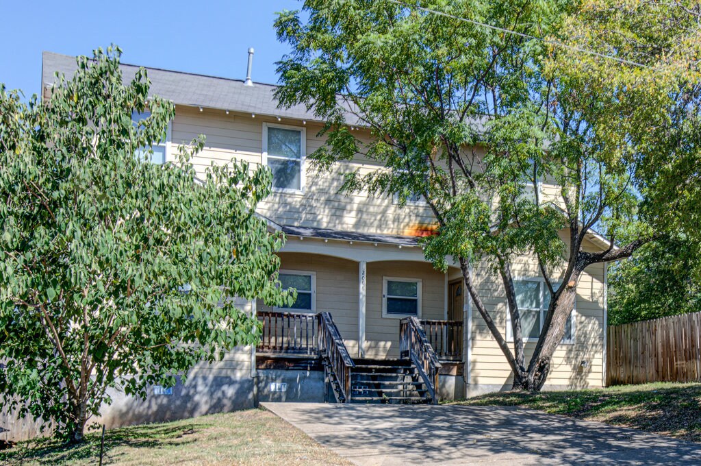 2006 Rosewood Ave, Austin, TX 78702 Townhome Rentals in Austin TX