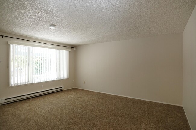 Building Photo - 6508 185th Ave E