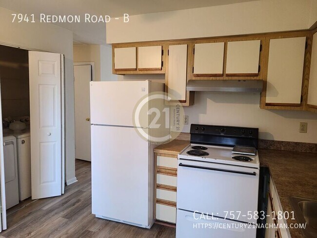 Foto del edificio - 7941 Redmon Rd