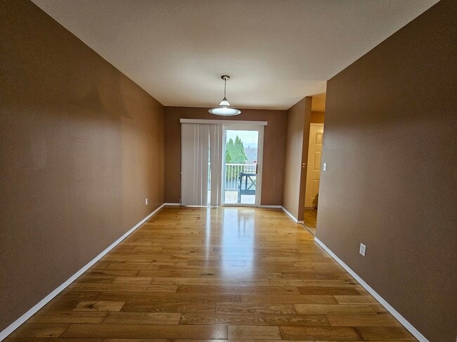 Building Photo - 9002 Ashwell Rd