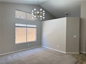 Building Photo - 1044 Thornfield Ln