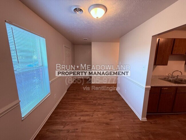 Foto del edificio - 1035 W Parkway Ave