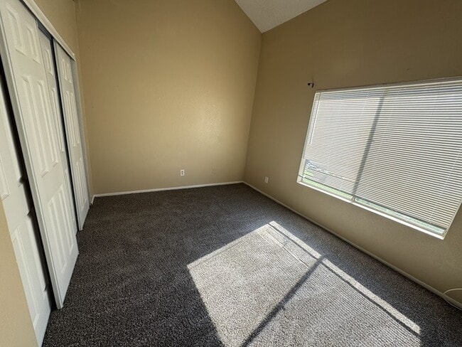 Foto del edificio - The Pines Townhome - Garage