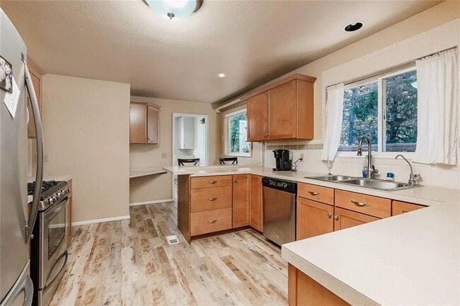 Building Photo - 9805 Rudio Rd