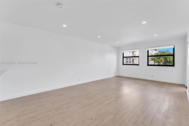 Foto del edificio - 8160 Geneva Ct